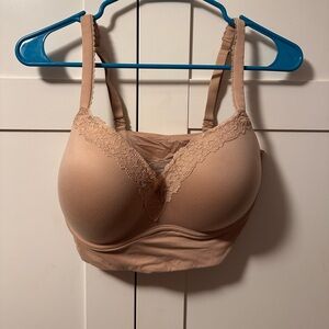 ***SOLD*** Victoria’s Secret Padded No Wire Bra